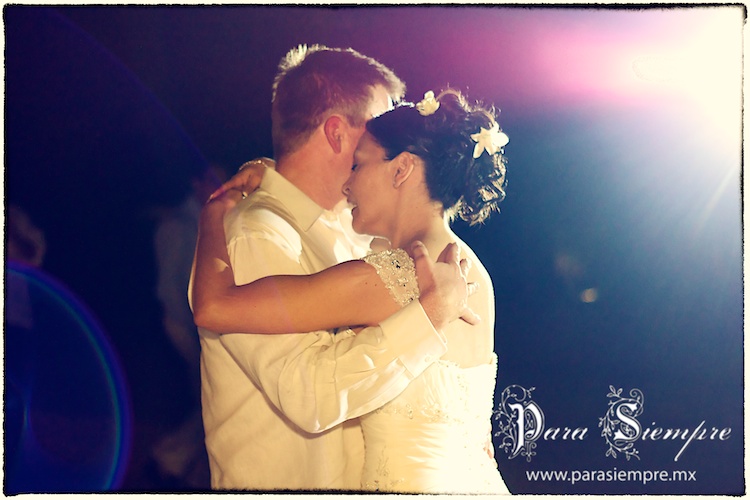 moon-palace-wedding-017
