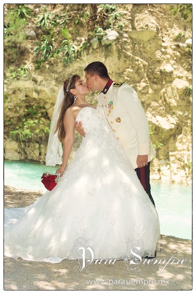 tolantongo-trashthedress-vym-021